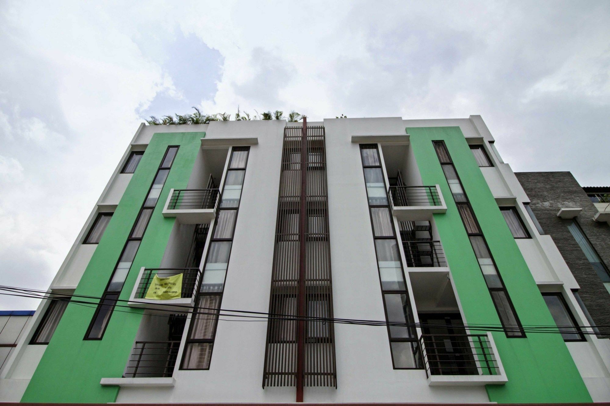 Reddoorz Plus Near Plaza Indonesia Jacarta Exterior foto